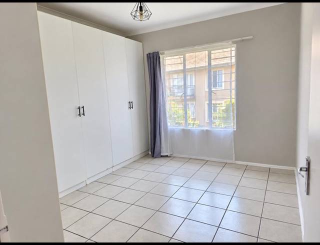 1 BEDROOM APARTMENT FOR SALE IN REMBRANDT PARK